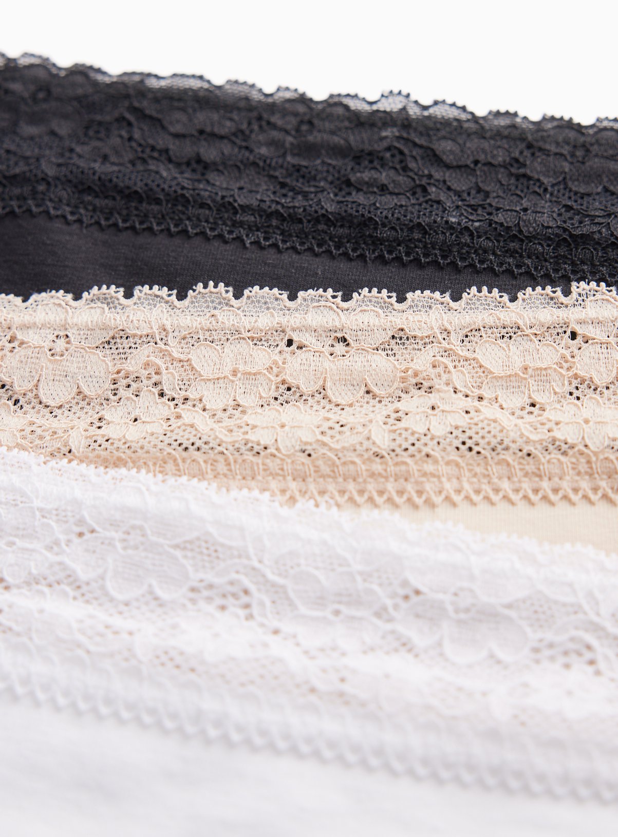 Lace Detail Shorts Knickers 5 Pack 6 - Image 3 thumbnail